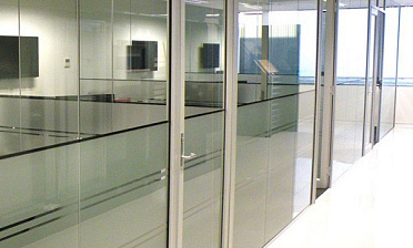 Перегородки из стекла в офисе купить в Воронеже