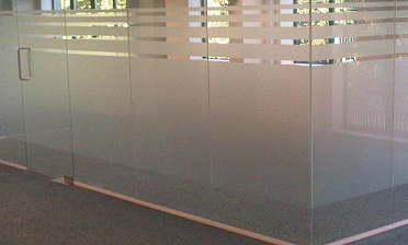 Cтеклянные перегородки - вариант 3 купить в Воронеже