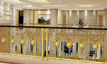 Латунные перила под золото в Воронеже. Готовые проекты ПерилаГлавСнаб Латунные перила под золото в Воронеже. Готовые проекты ПерилаГлавСнаб