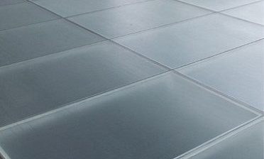 Стеклянный пол в квартиру с матовым стеклом купить в Воронеже