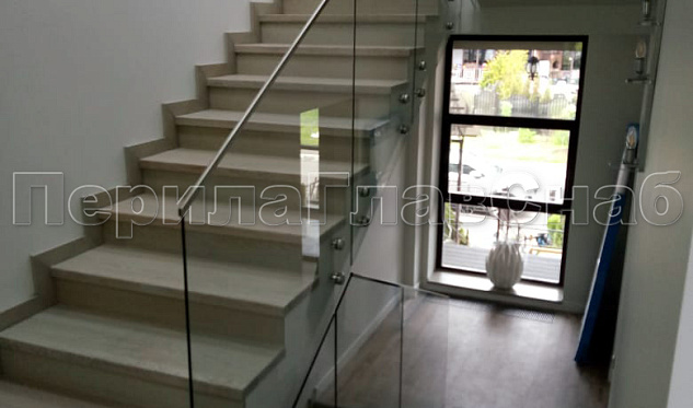 Таунхаус в Опалихе  в Воронеже. Готовые проекты ПерилаГлавСнаб Таунхаус в Опалихе  в Воронеже. Готовые проекты ПерилаГлавСнаб