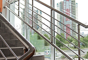 Ограждение на окна из нержавеющей стали купить в Воронеже