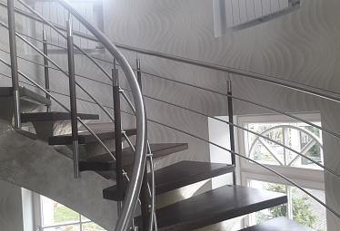 Перила и ограждения из нержавейки и дерева купить в Воронеже