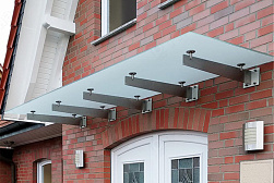 Консольные козырьки и навесы в Воронеже. Готовые проекты ПерилаГлавСнаб - фото 10