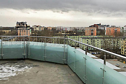 Стеклянные ограждения для улицы в Воронеже. Готовые проекты ПерилаГлавСнаб - фото 17