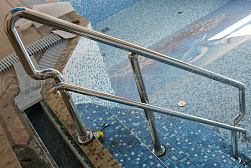 Поручни для бассейна в Воронеже. Готовые проекты ПерилаГлавСнаб - фото 3