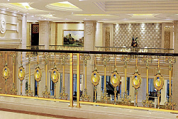 Латунные перила под золото в Воронеже. Готовые проекты ПерилаГлавСнаб - фото 1 Латунные перила под золото в Воронеже. Готовые проекты ПерилаГлавСнаб - фото 1