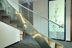 Стеклянные перила для винтовых лестниц в Воронеже. Готовые проекты ПерилаГлавСнаб - фото 7