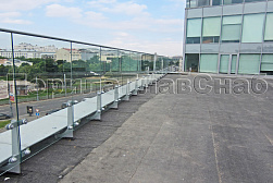 Цельностеклянные ограждения для крыш в Воронеже. Готовые проекты ПерилаГлавСнаб - фото 14