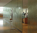 Стеклянные перегородки с декоративным рельефом в офисе в Воронеже. Готовые проекты ПерилаГлавСнаб - фото 1