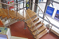 Стеклянные перила для лестниц в Воронеже. Готовые проекты ПерилаГлавСнаб - фото 16