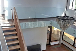 Стеклянные перила для атриумов в Воронеже. Готовые проекты ПерилаГлавСнаб - фото 21