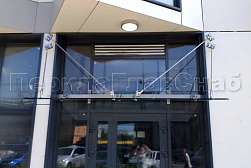 Стеклянные козырьки на вантах в Воронеже. Готовые проекты ПерилаГлавСнаб - фото 9