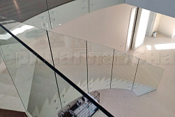 Цельностеклянные ограждения на несущем стекле в Воронеже. Готовые проекты ПерилаГлавСнаб - фото 3