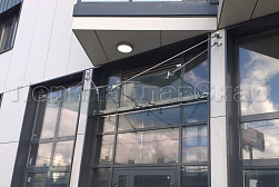 Стеклянные козырьки на вантах в Воронеже. Готовые проекты ПерилаГлавСнаб - фото 12