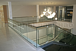 Стеклянные перила для атриумов в Воронеже. Готовые проекты ПерилаГлавСнаб - фото 11