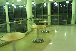 Стеклянные ограждения для торговых  и бизнес центров в Воронеже. Готовые проекты ПерилаГлавСнаб - фото 9