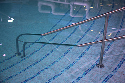 Поручни для бассейна в Воронеже. Готовые проекты ПерилаГлавСнаб - фото 8